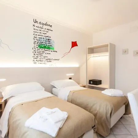 Na' Poesia Di Charme Bed & Breakfast *