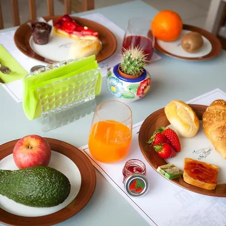 Na' Poesia Di Charme ベッド・アンド・ブレックファスト SantʼAgata deʼ Goti